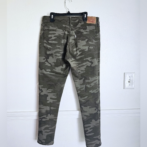 Levi's Camouflage Ankle Skinny Jeans - Picture 4 of 11